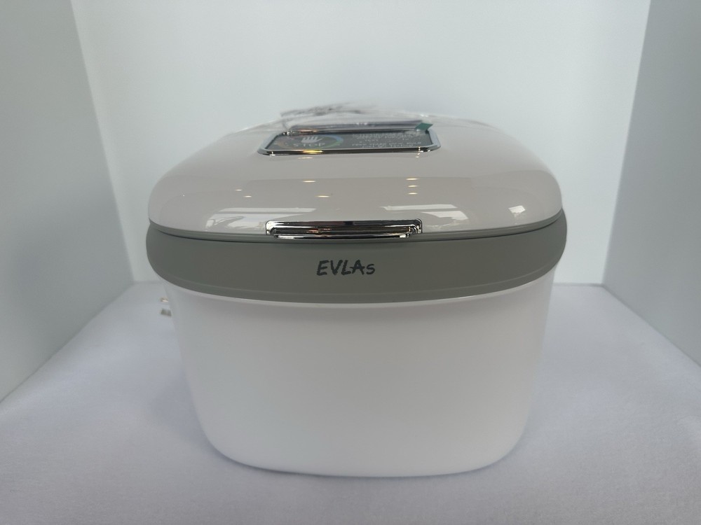 EVLAs MD UV Light Large Sterilizer Box #UV-6901 NEW