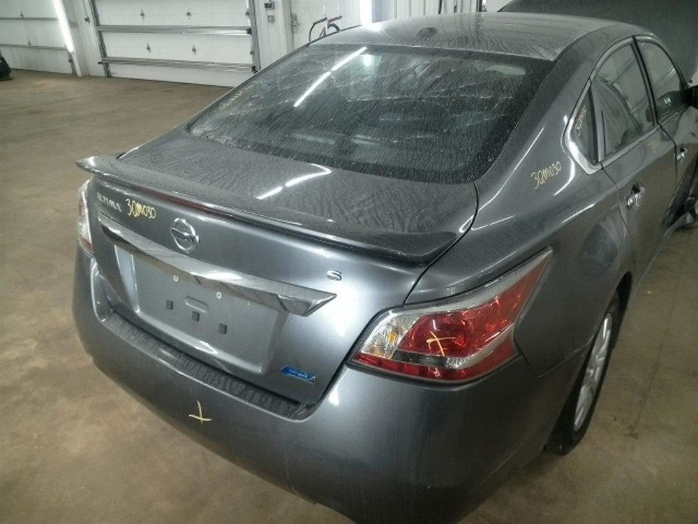 ALTIMA 2014 Antenna 104766091