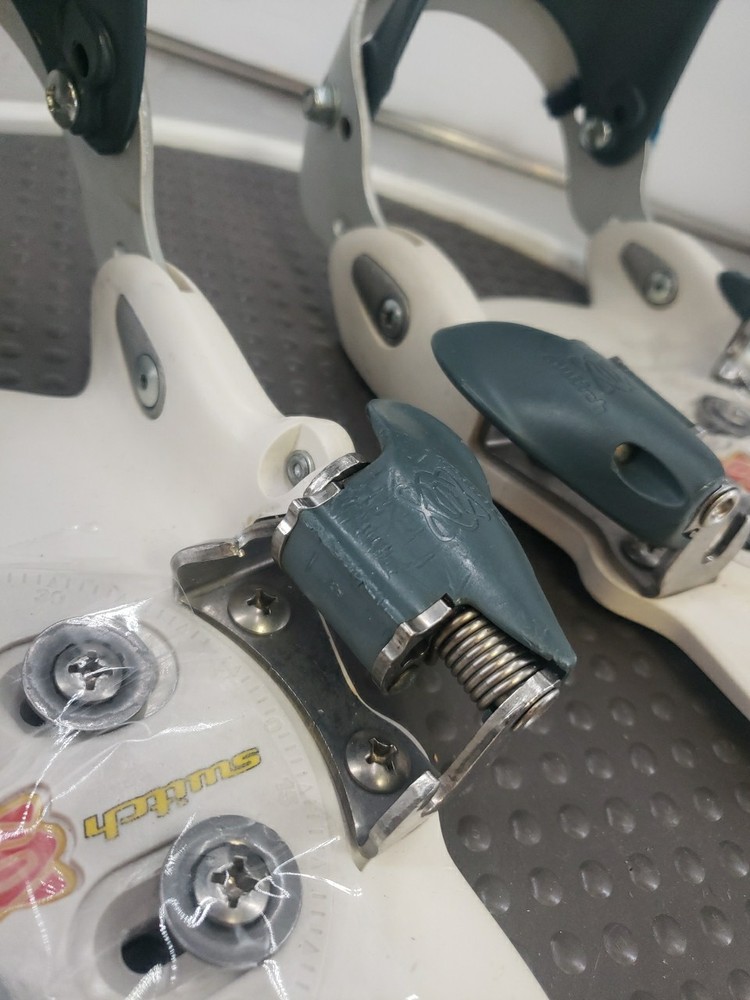 Switch Step In HB Snowboard Bindings