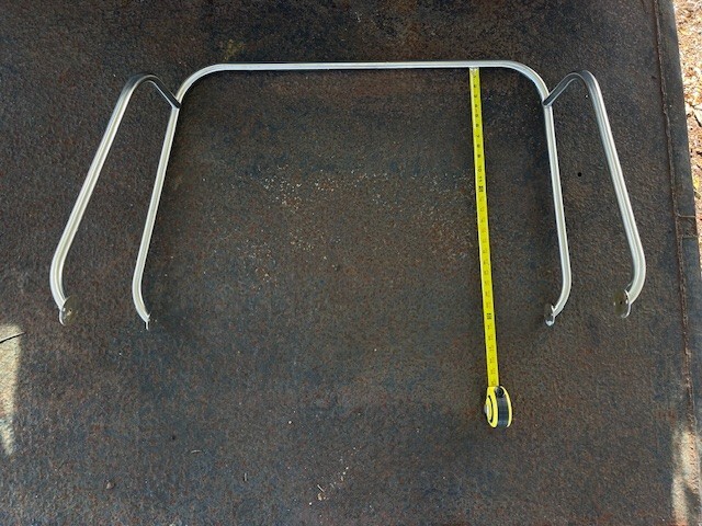 WINDSHIELD GRABRAIL CENTER CONSOLE