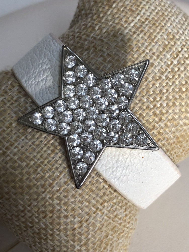 Rhinestone *White Leather Bracelets Silvertone Snap Clasp