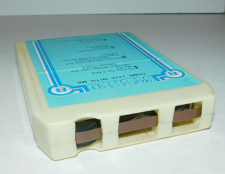 PREOWNED 8 TRACK TAPE ROY CLARK COME LIVE WITH ME