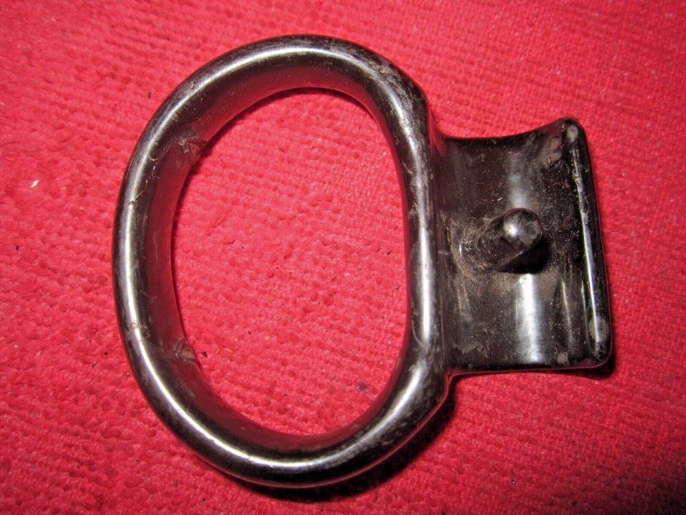 VINTAGE HORSE HAMES / HARNESS OVAL LOOP BUCKLE FITTING, NOS