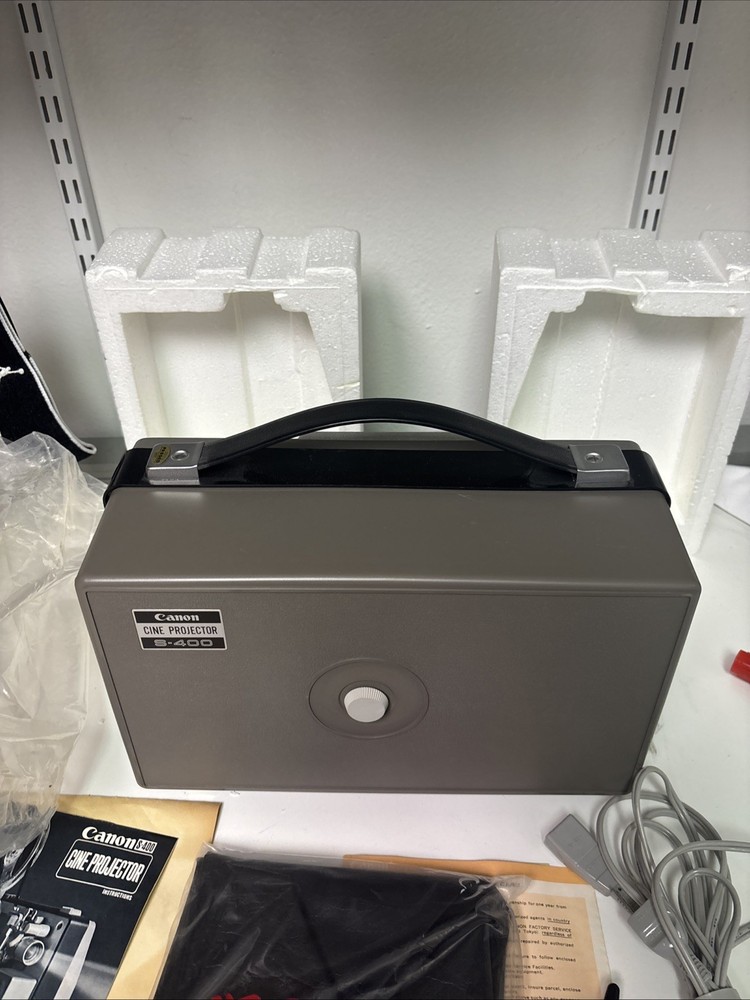 CANON S-400 CINE PROJECTOR / Open Box