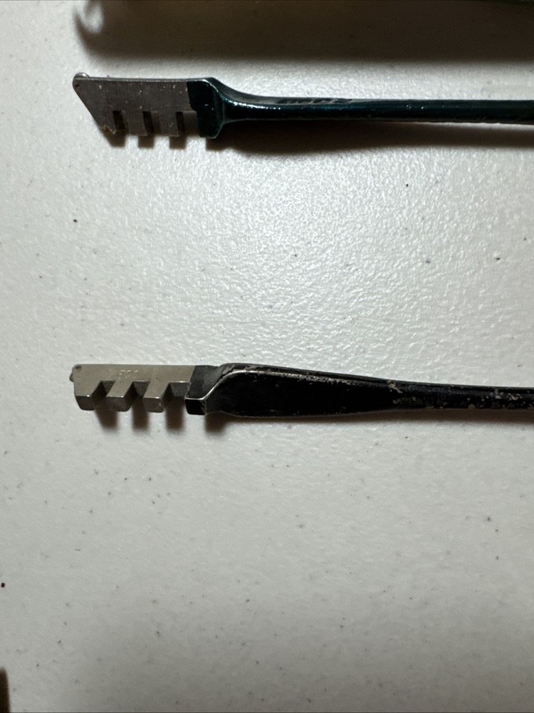 Fletcher - TERRY Vintage Glass Cutter