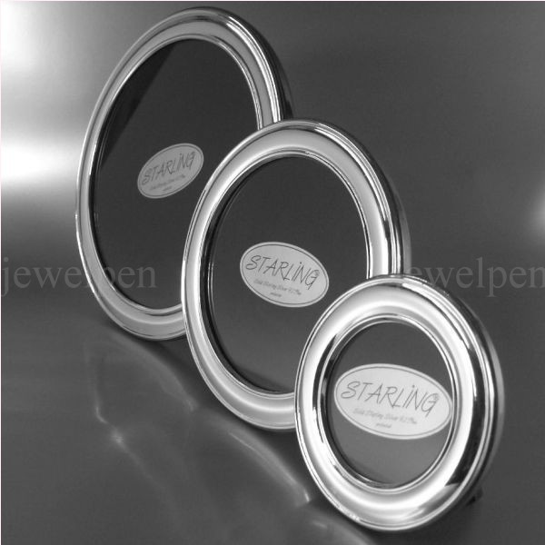 Simple and discreet round photo frame solid 925 sterling silver wood back-V1