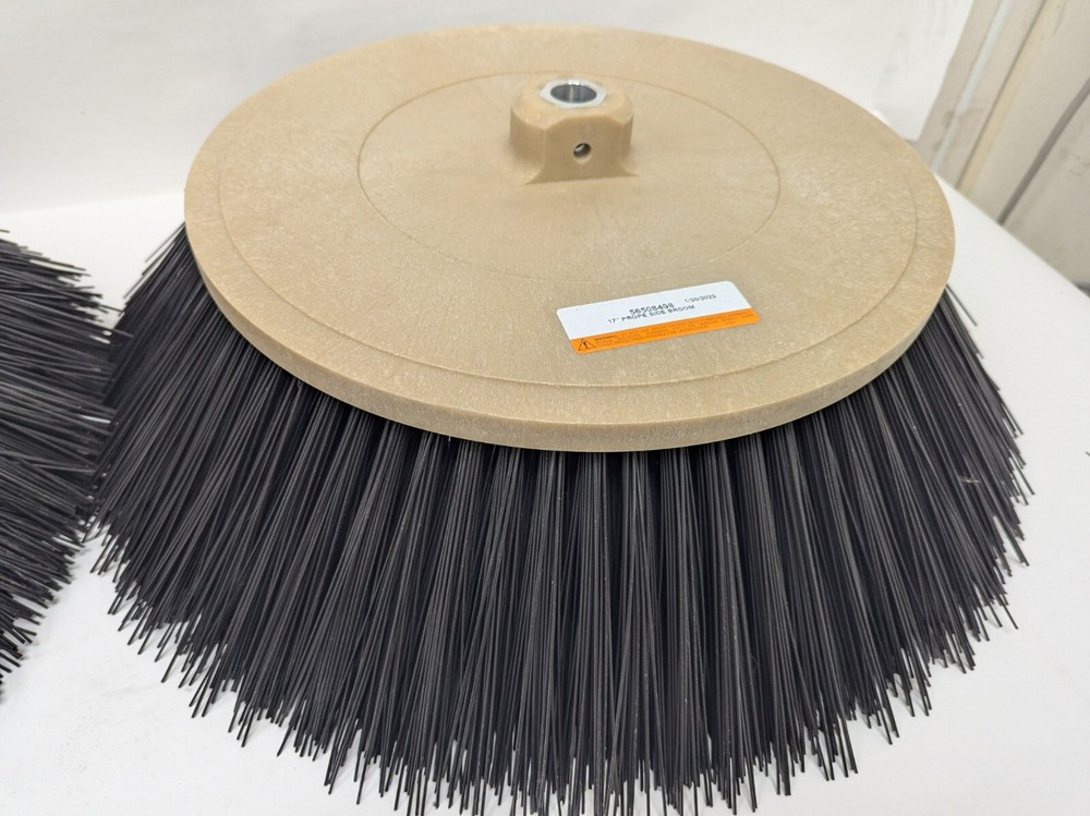 NEW Nilfisk Advance 56508498 broom