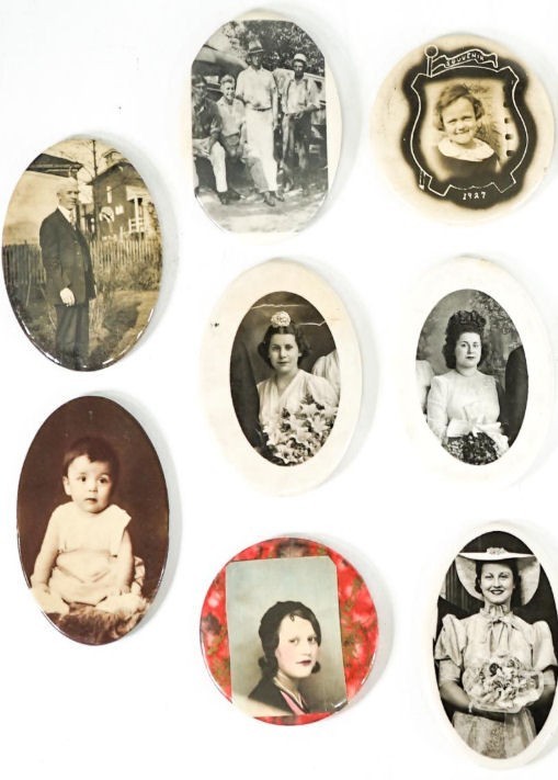 8 Vintage CELLULOID POCKET MIRRORS