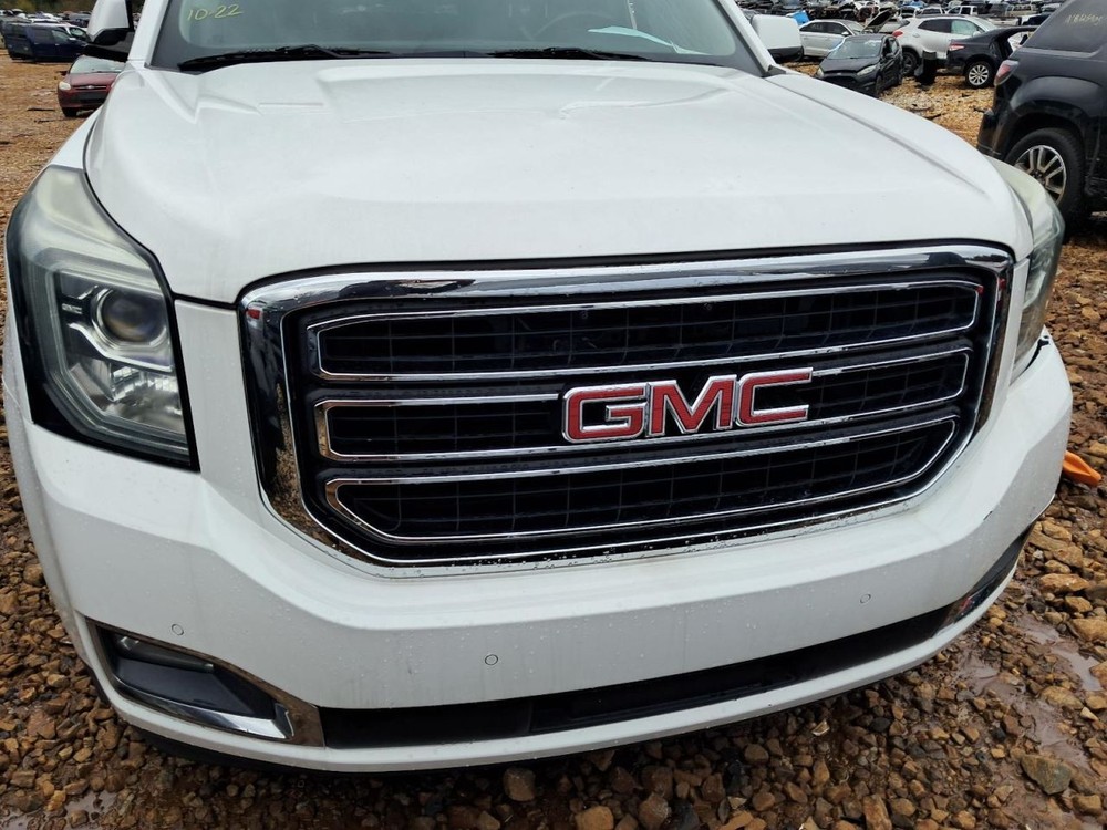 Fuse Box Engine Fits 15-20 ESCALADE 4846366