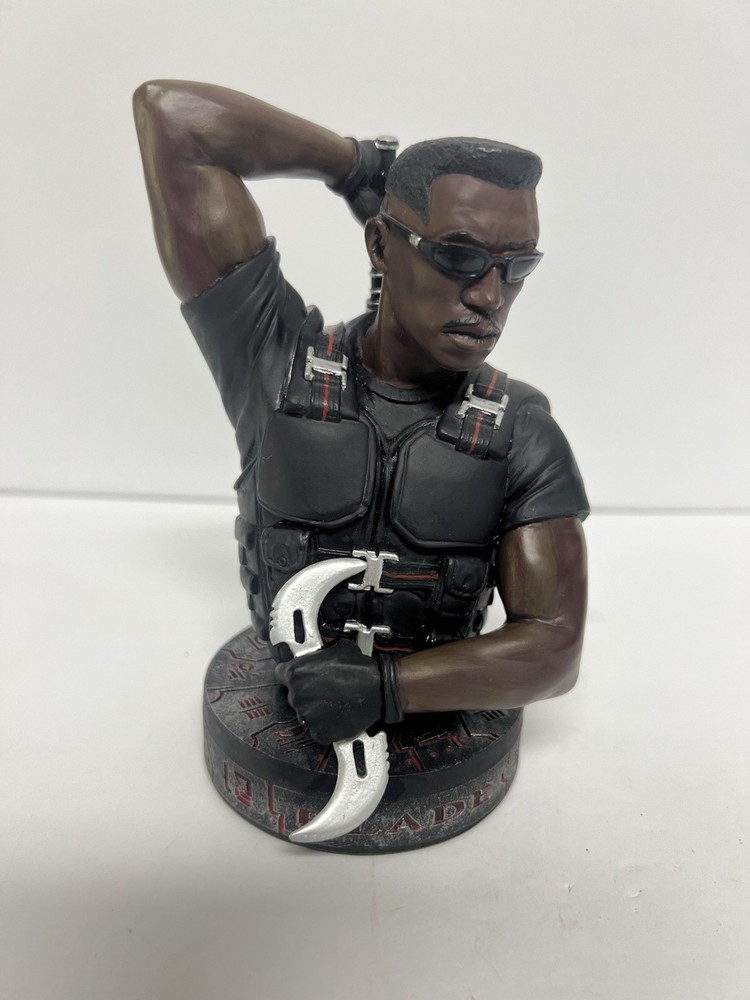Blade II Resin Bust Marvel 2002 Diamond Select / Dynamic Forces w/ Original Box