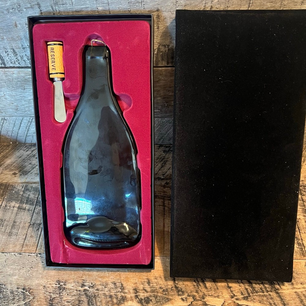 Vintage Wine Bottle Cheeseboard With Cork Cutter