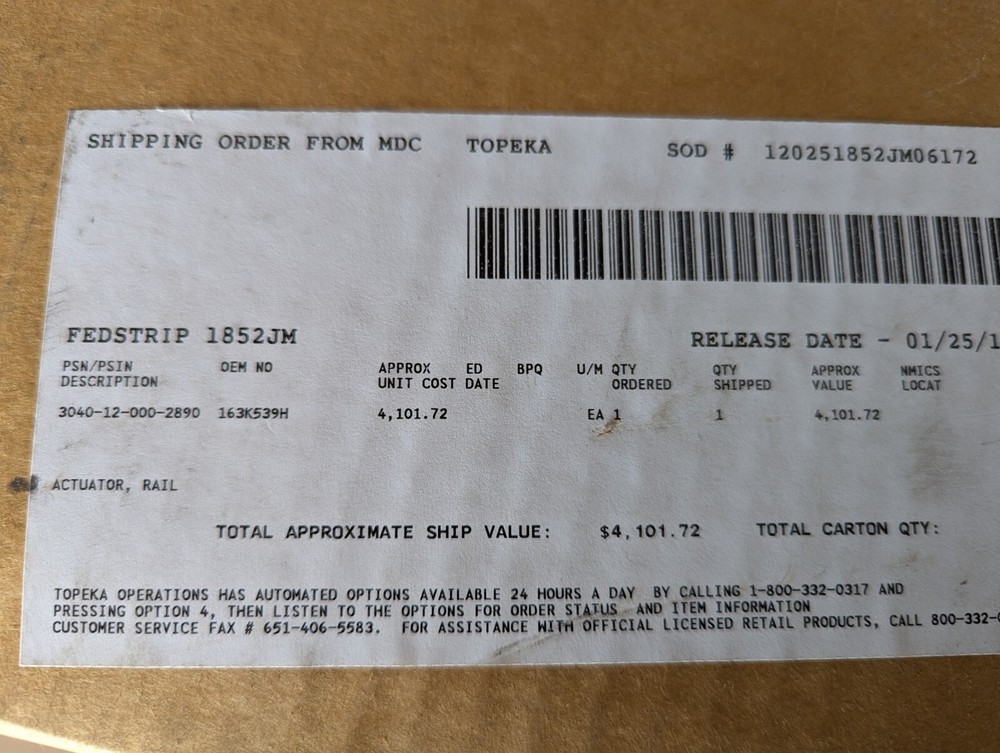 Macron 10764A01 Linear Rail Actuator 3040-12-000-2890+Returns