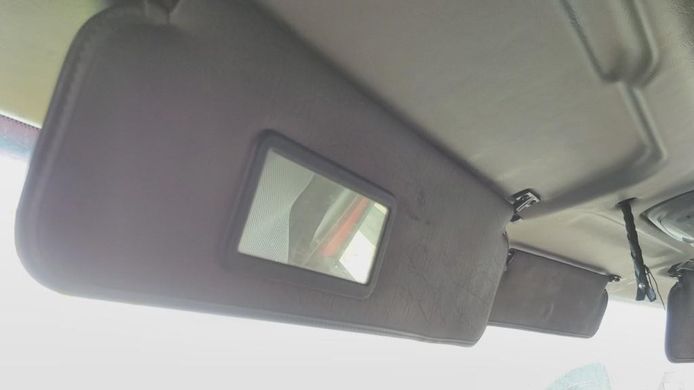 Replaces 2005 PETERBILT 387 INTERIOR SUN VISOR ,  OH