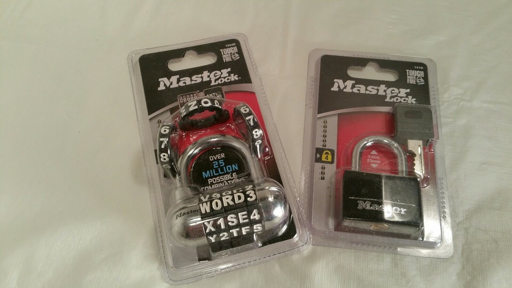 Master Lock 1534D Combination and 141D Key Lock NIP (BD)
