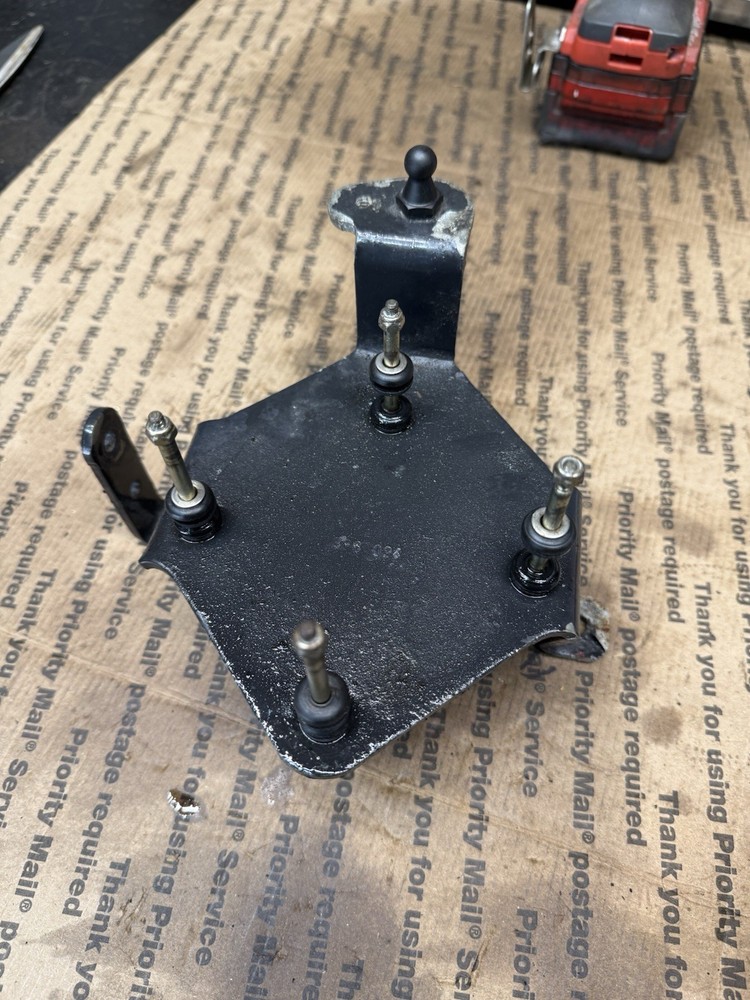 Volvo Penta EEC bracket 3863094