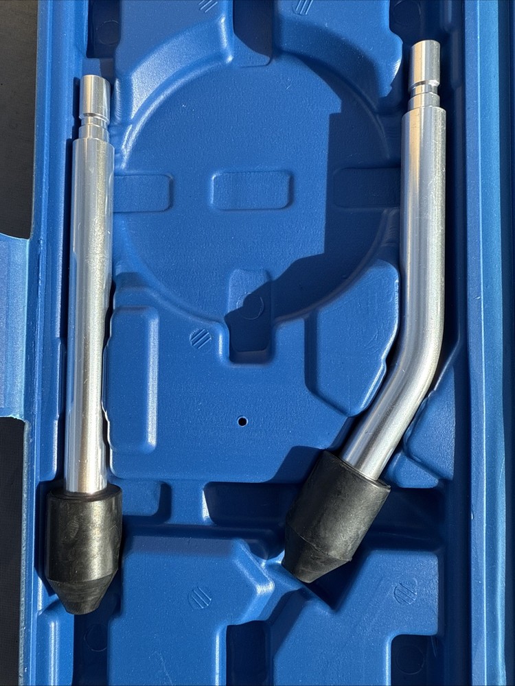 Engine Cylinder Compression Gauge Tester Kit Gas Engine Diagnostic Testing Tool.