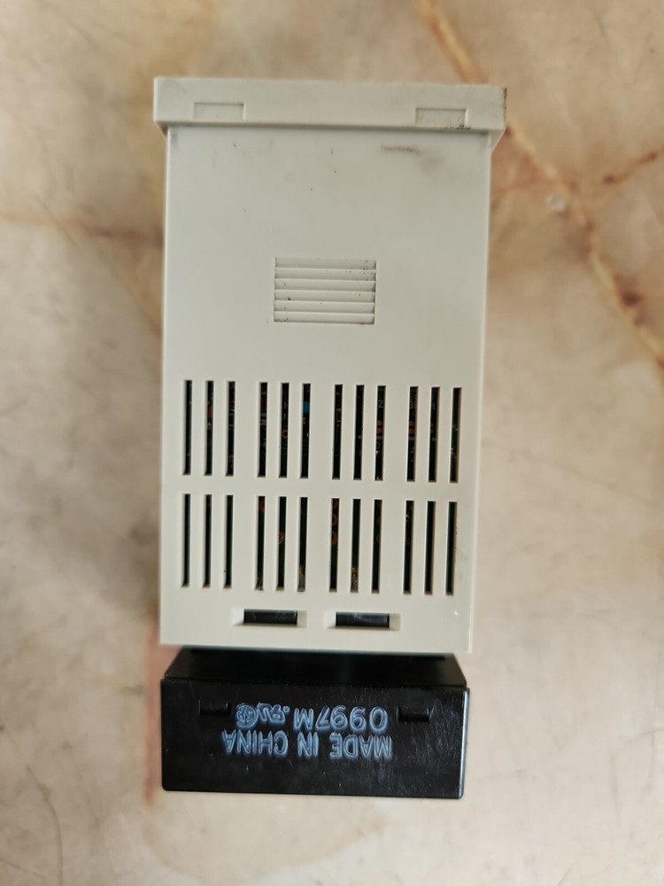 OMRON H5CN-YAN DIGITAL TIMER