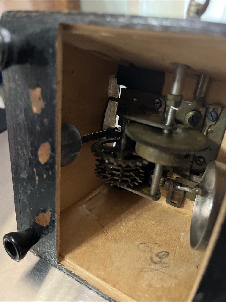 Maelzel Metronome With Bell