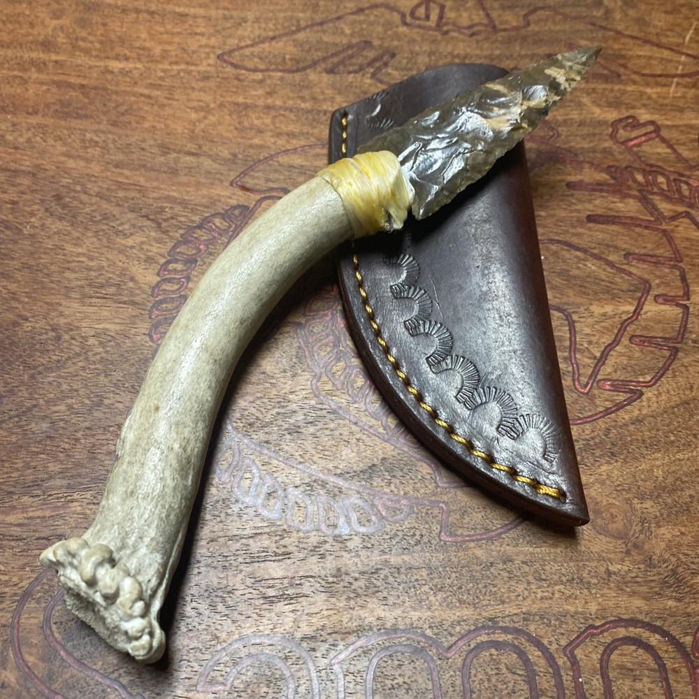 Bushcraft Stone/Flint Fixed Blade knapping Arrowhead Knife