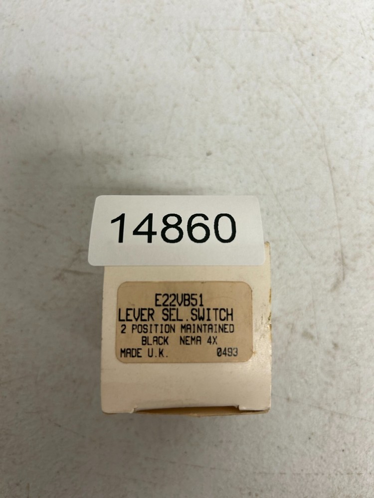 Cutler-Hammer E22VB51 2 Position Lever Selector Switch