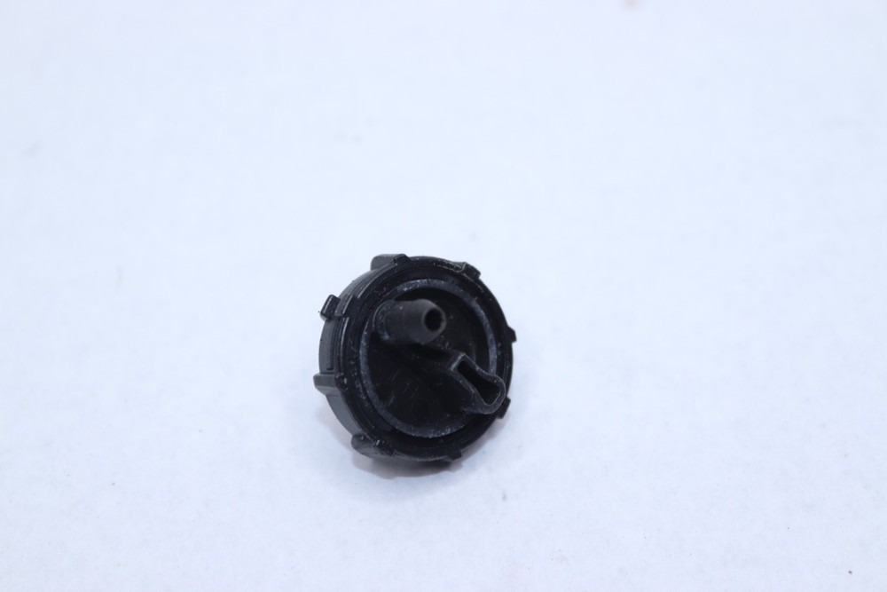 (25-Pk) DIG Button Dripper Black W221B