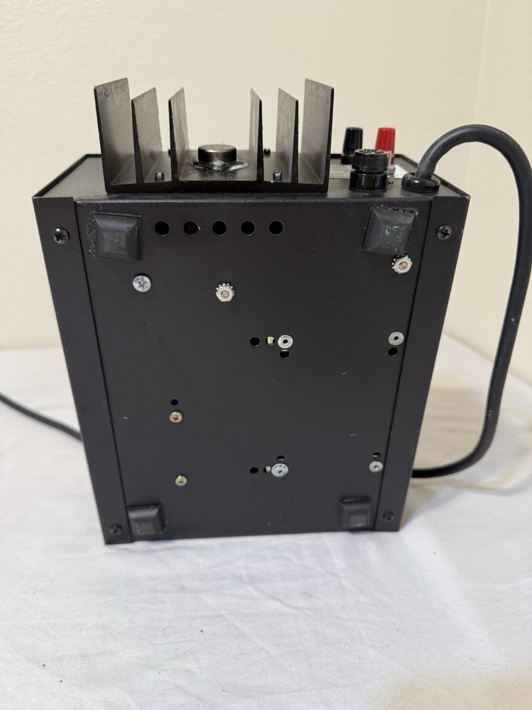 Astron RS-10A 13.8V DC Power Supply 7.5A Tested On