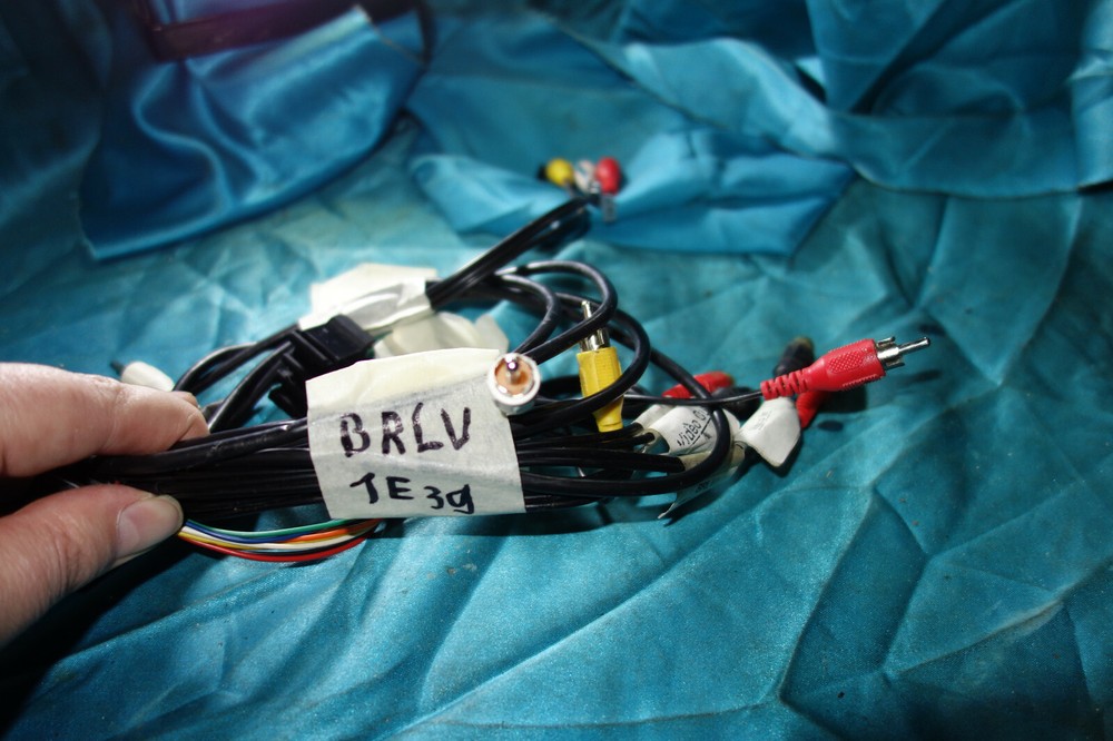 BMW e39 e38 e46 X5 E53 X3 Z4 with Sat Nav BRLV1 Adapter AV input lead cable cable M