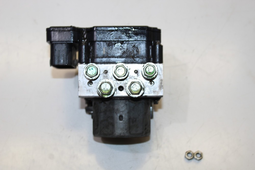 2014 Harley-Davidson Electra Glide FLHTK ABS Brake Pump Module Assembly 41100013