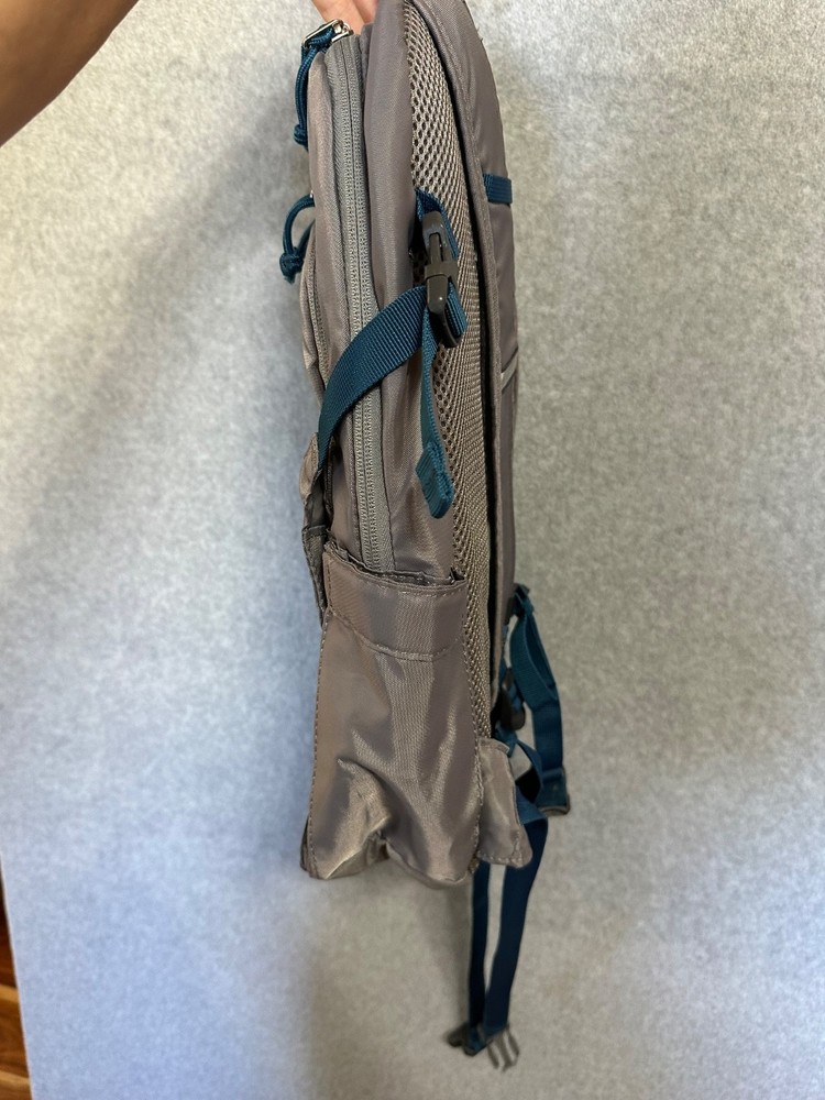 Ozark Trail 14 Liter Hydration Backpack, Grey - Used