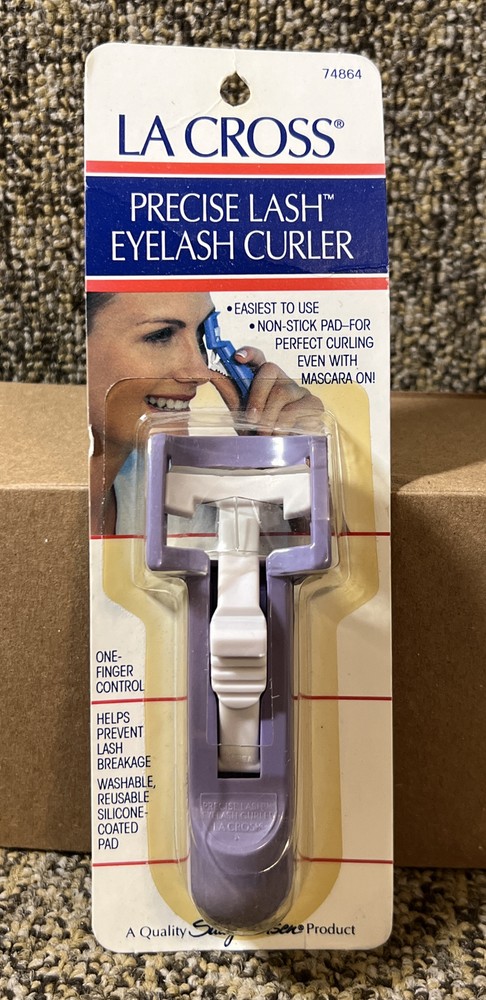 LA CROSS PRECISE EYELASH CURLER  74864