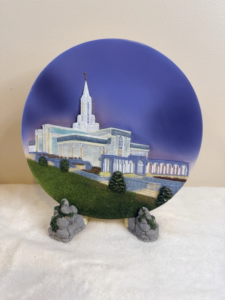 Bountiful Utah LDS Temple 3D Plate & Stand