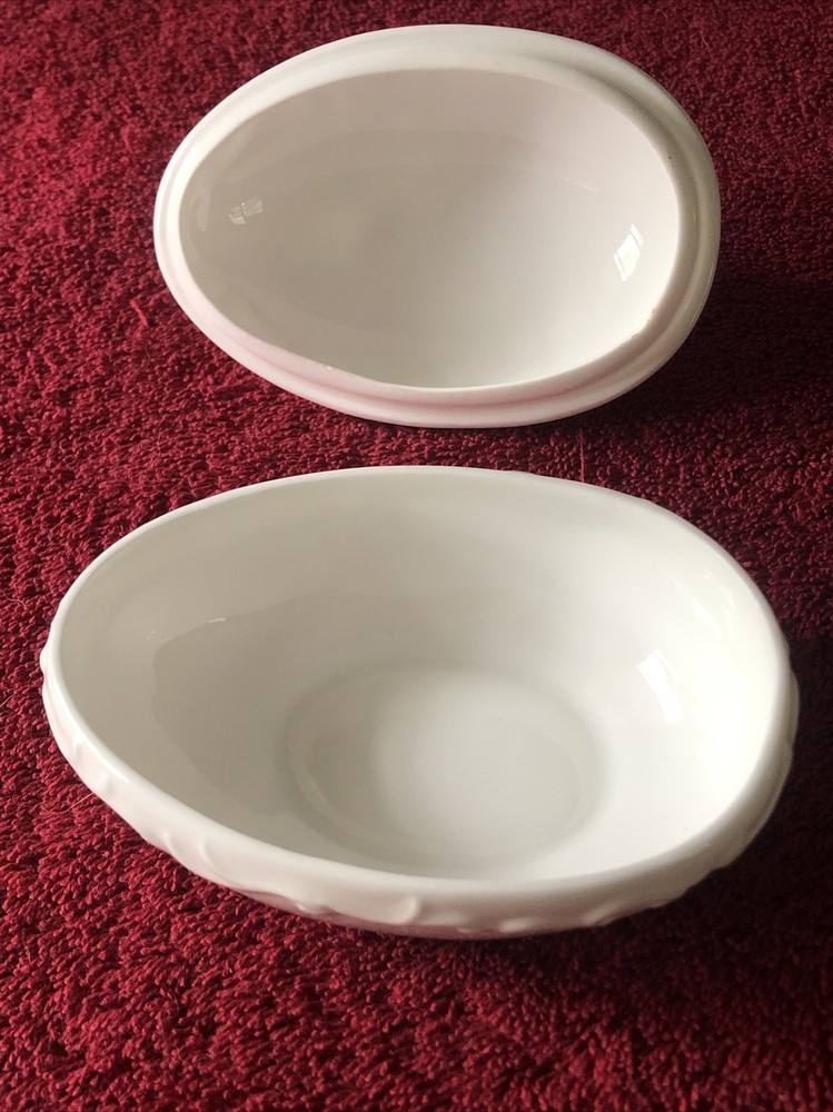 Gorham Egg Shaped Trinket Box By Maruri. Bone China