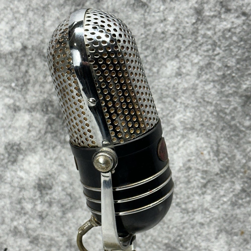 ARGONNE AR-57 VINTAGE MICROPHONE