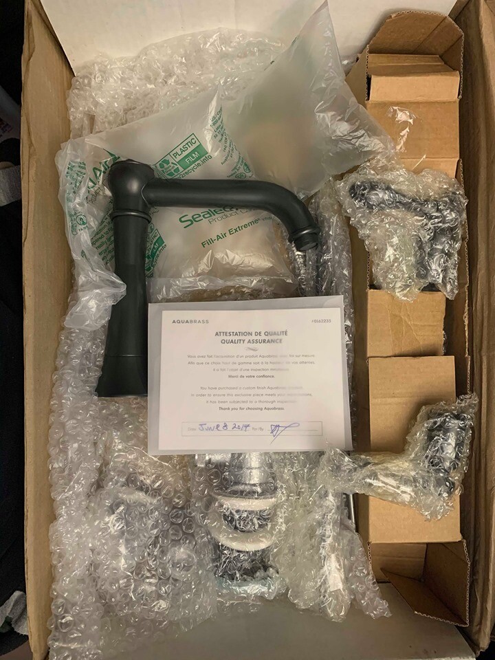 31016 Julia Widespread Lavatory Faucet