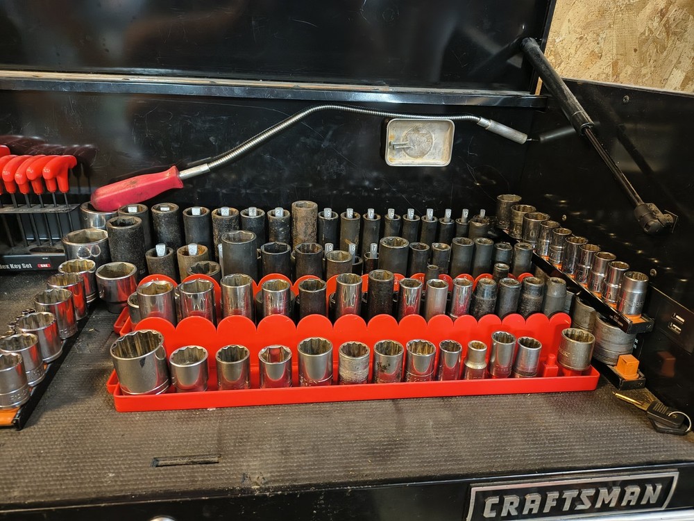 Craftsman Tool Box On Wheels 9 Drawer Electric Power The Boxes Nice Bottom Box