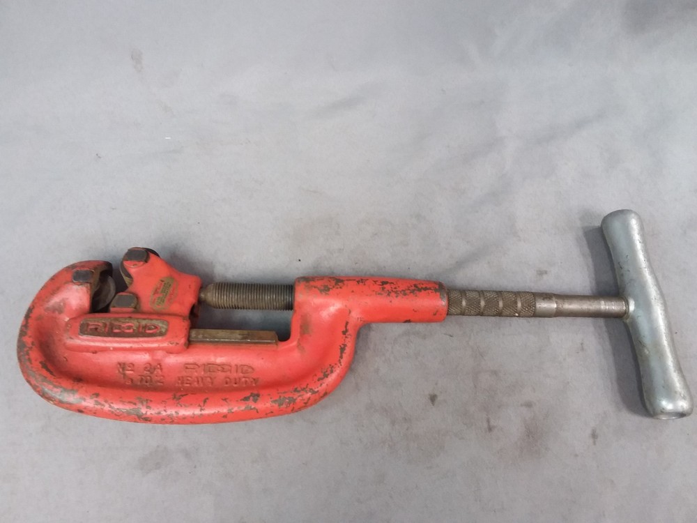 Ridgid No. 2A pipe cutter model 1-2 - heavy duty - 1/8" - 2" Capacity