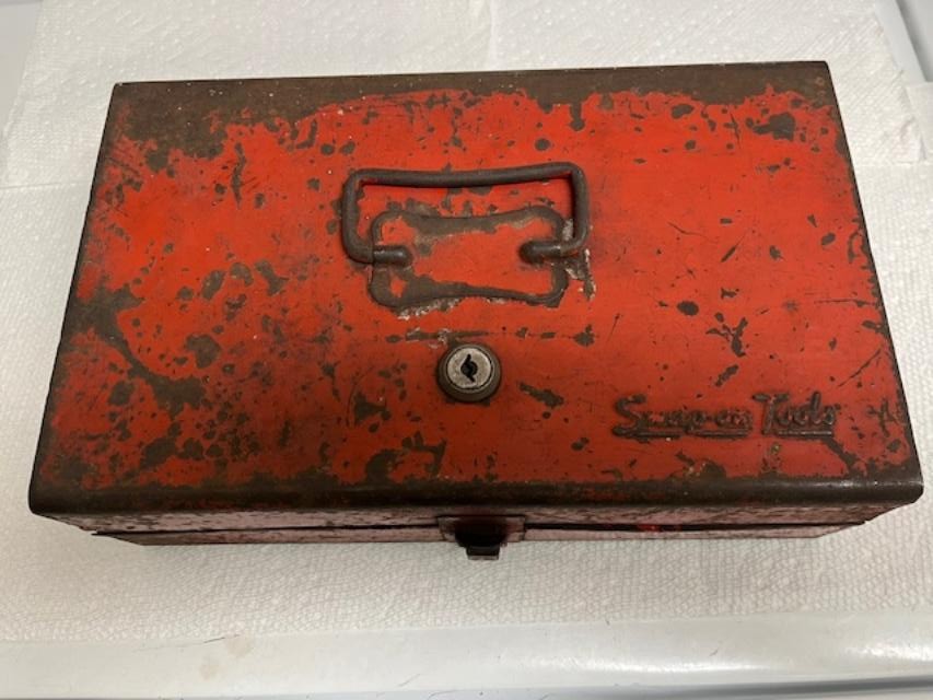 Vintage Snap-on ( Underline ) KRA-65B Small Tool Box with Drawer
