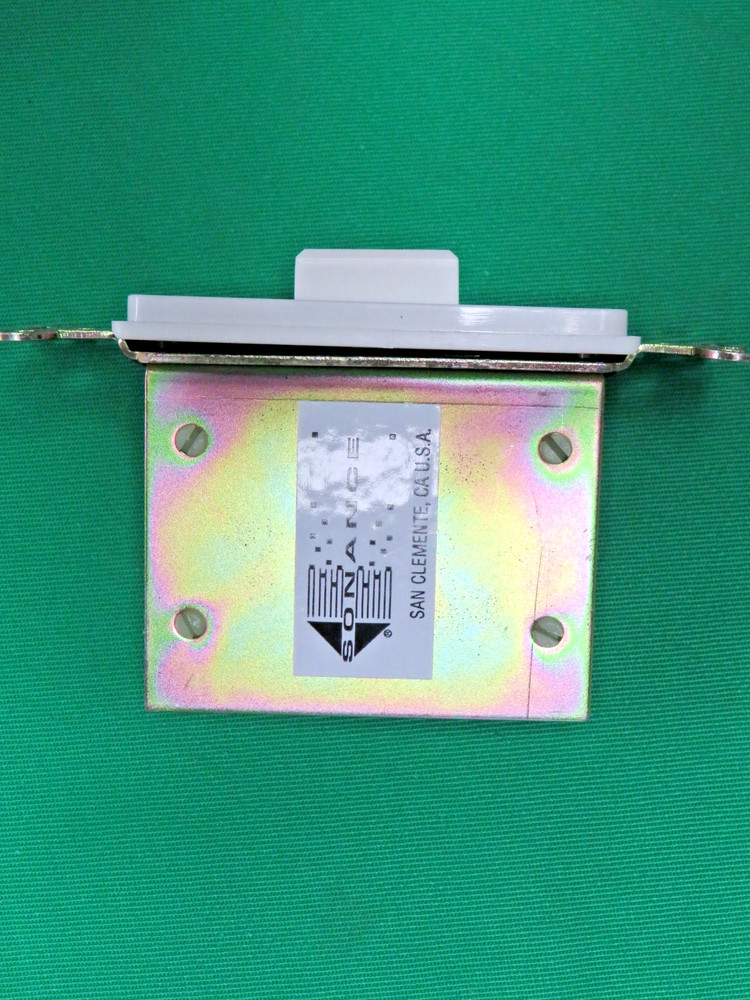 Sonance ABW1A Decora In-Wall A/B Speaker - Level Switch