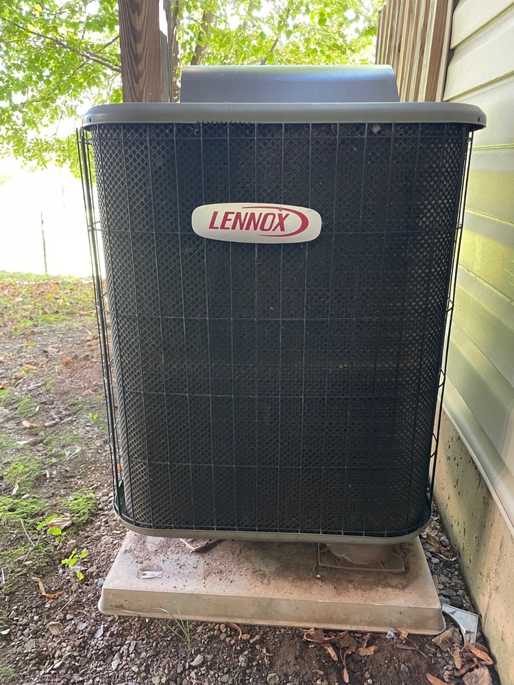 Used KENNOX AC Compressor and Condenser