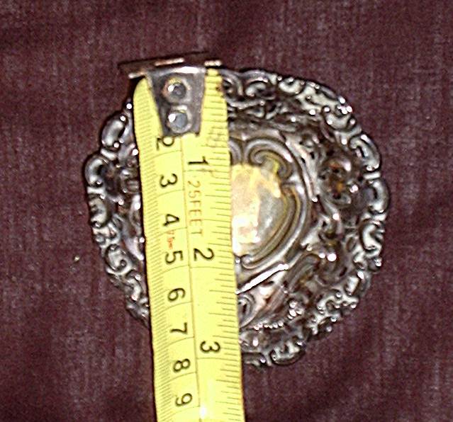 VINTAGE VICTORIAN EMBOSSED SILVER LOVE HEART TOKEN SHAPE DISH