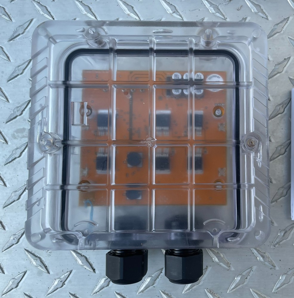 MidNite Solar MNBRAT Brat Charge Controller