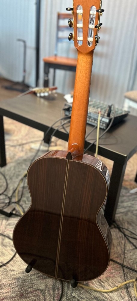 Alhambra Model 10Fp Classical Guitar