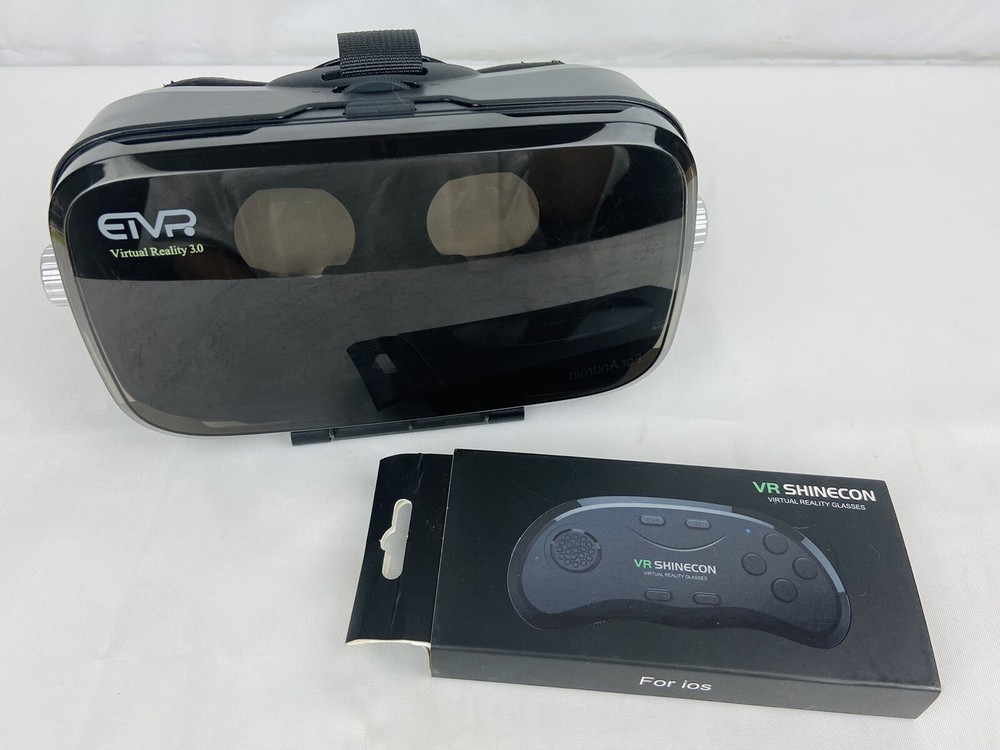EVR Universal VR Mobile Headset for Smartphones Virtual Reality 3.0 w/Controller