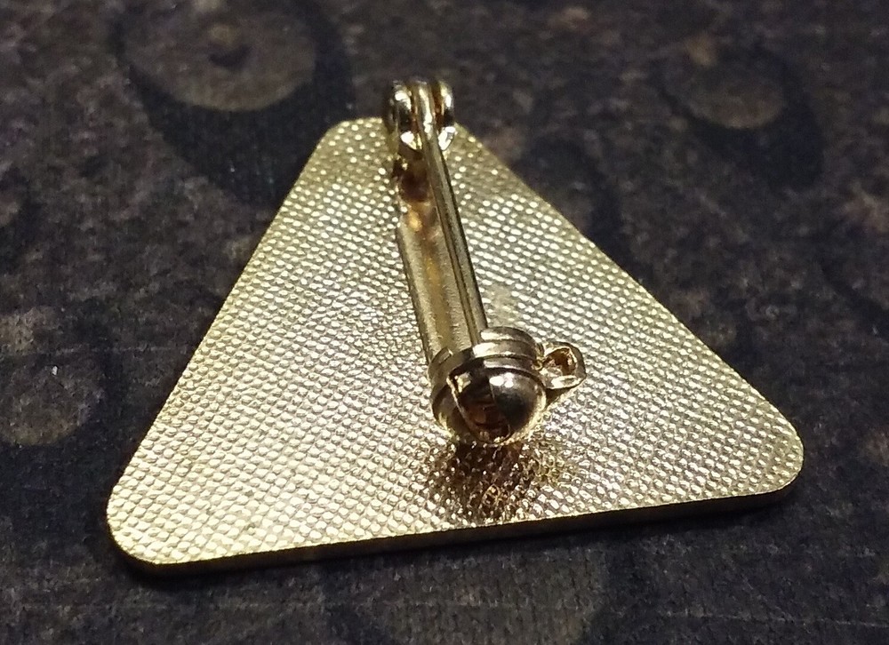 Edmonton Ringette pin badge