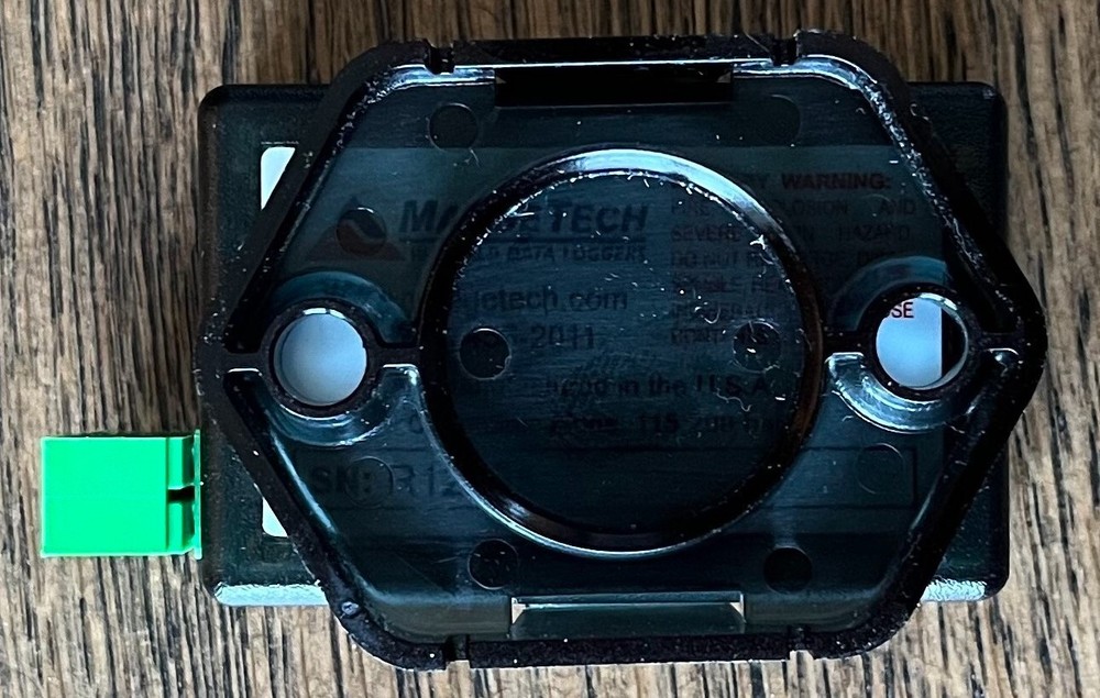 Madgetech Volt101A 15V DC Voltage Data Logger