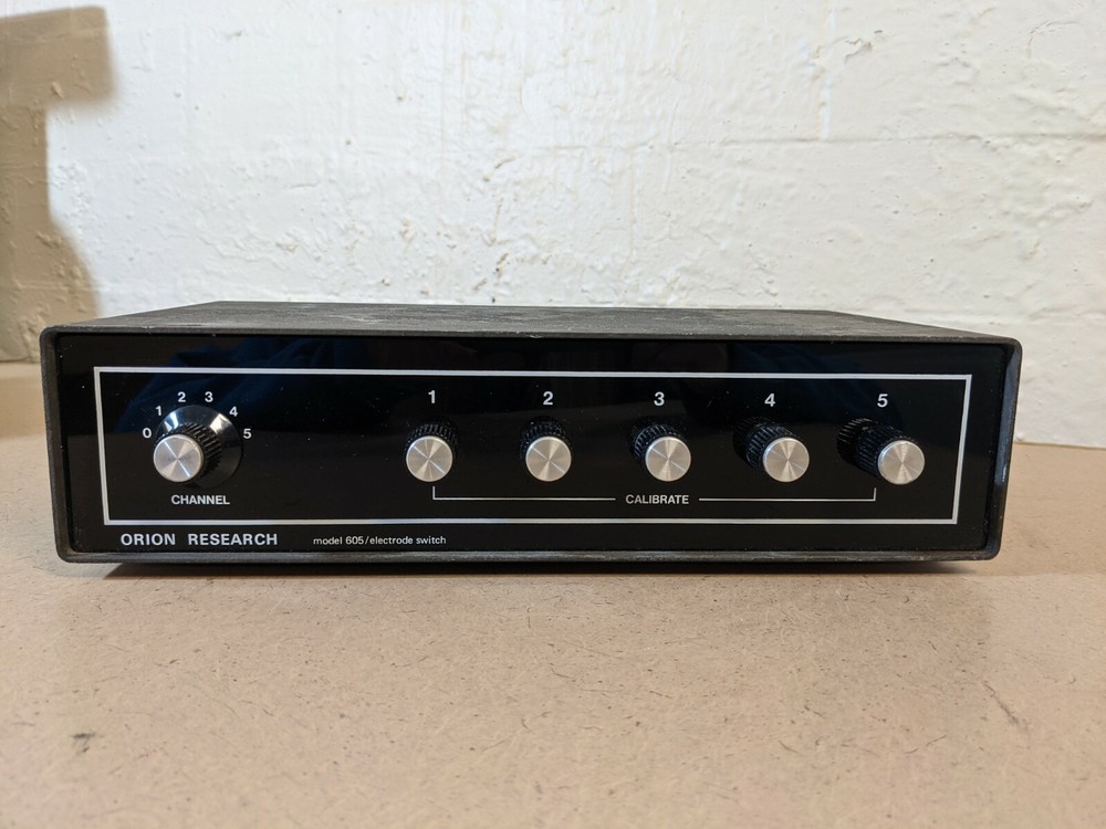 ORION RESEARCH Model 605 Electrode Switch