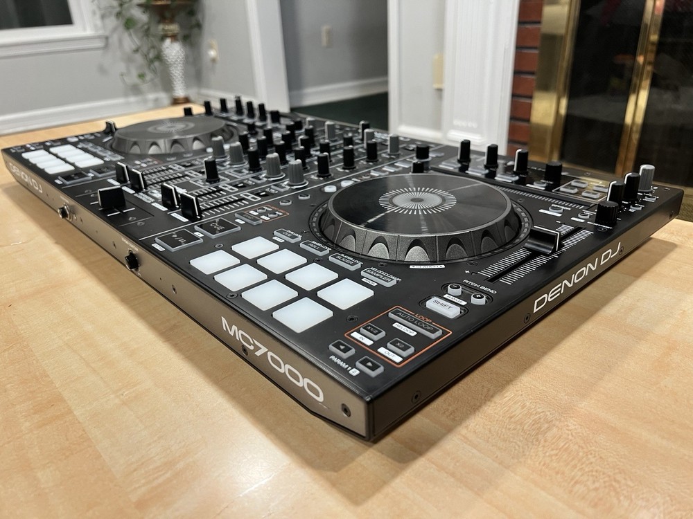 Denon DJ MC7000 4-Channel DJ Controller used + Magma Case