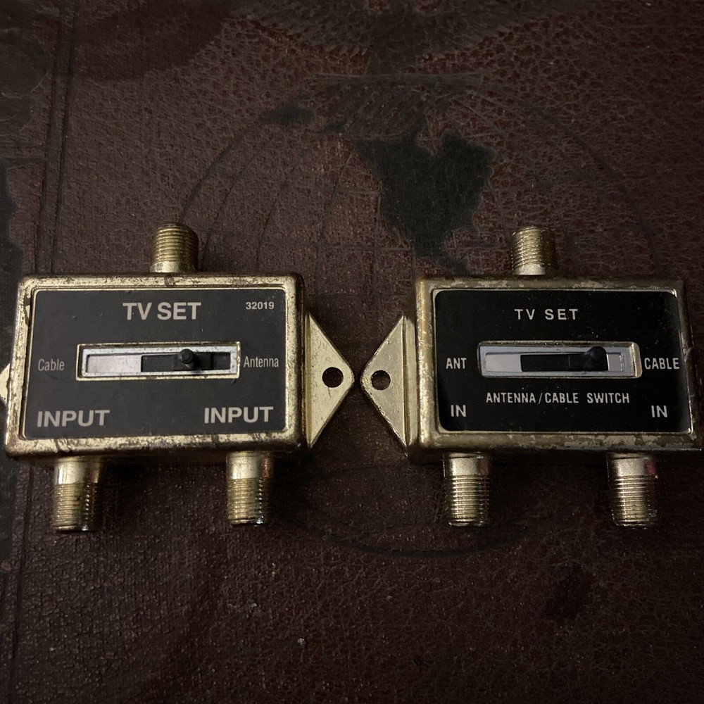 TV Set (Input/Output) Cable/Antenna Splitter (2 total)