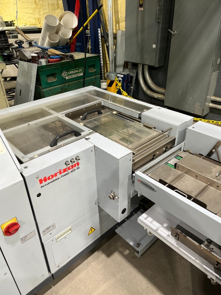 horizon saddle stitcher