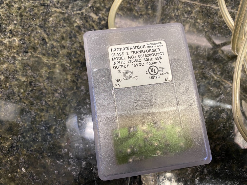 661520003CT HARMAN KARDON AC ADAPTER 15V DC 2000MA